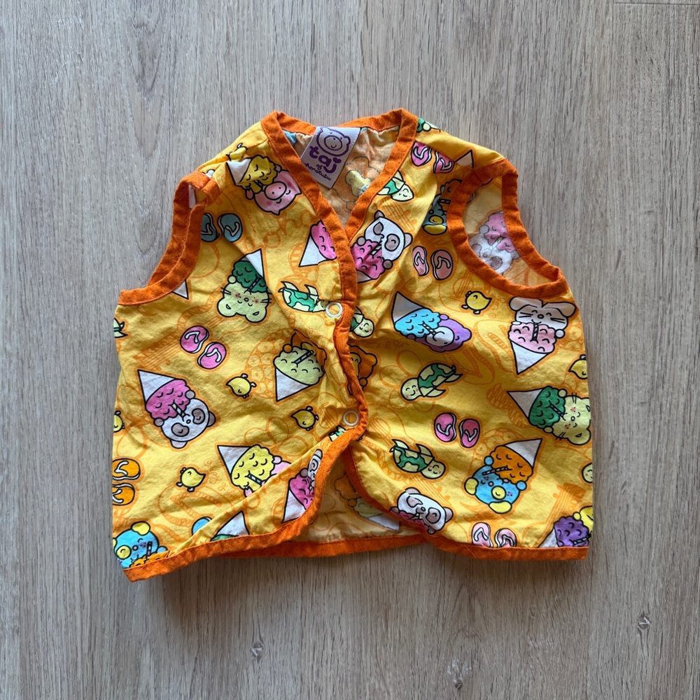 Set of 3 Hawaiian Diaper Shirts / Vests - Picture 3 of 5